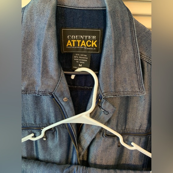 COUNTER ATTACK - Picture 2 of 16